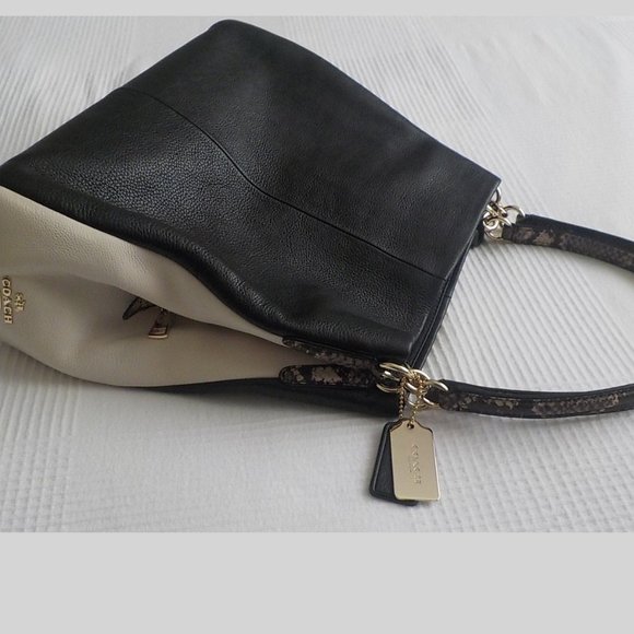 Coach Purse - Picture 2 of 4